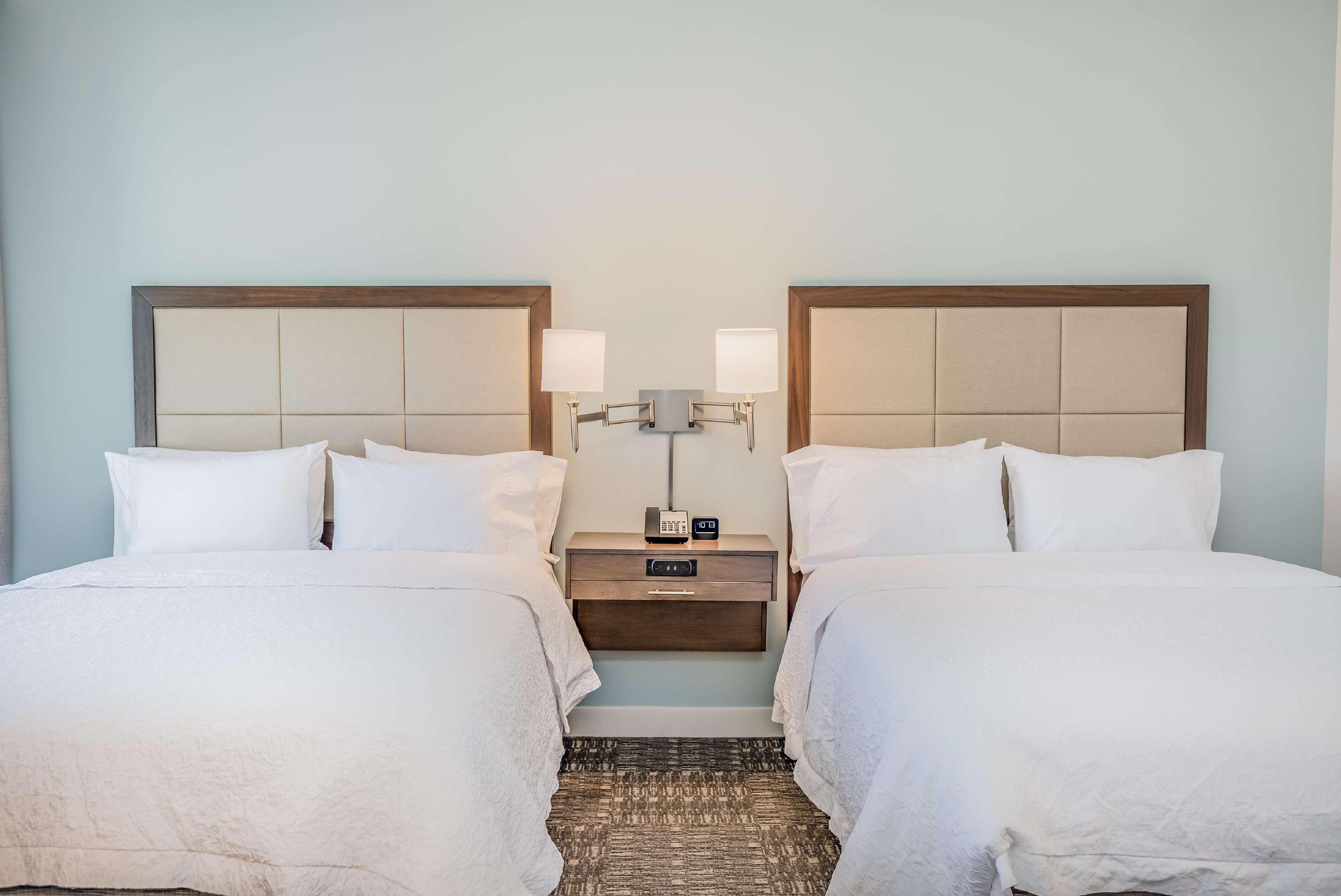 Hampton Inn & Suites Panama City Beach-Beachfront Экстерьер фото