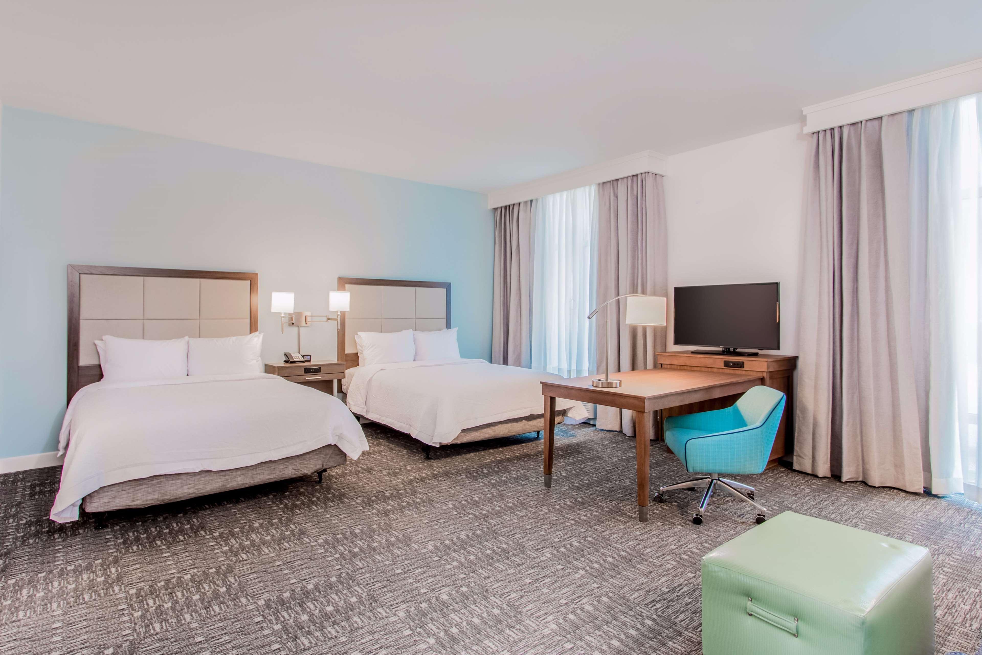 Hampton Inn & Suites Panama City Beach-Beachfront Экстерьер фото