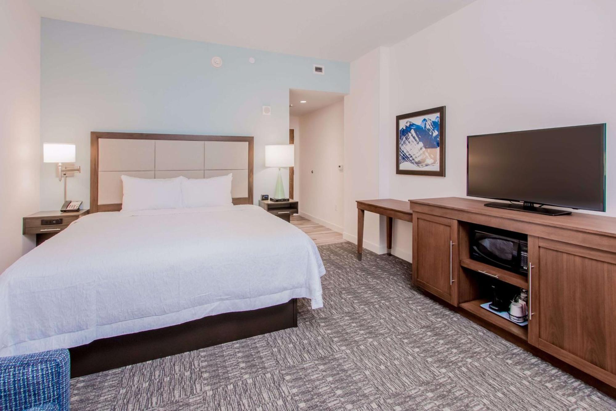 Hampton Inn & Suites Panama City Beach-Beachfront Экстерьер фото